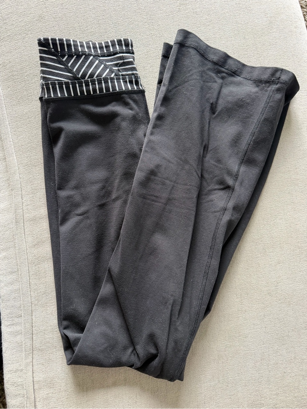 Lululemon Women’s- Black Flare Leggings with Striped Waistband - 2